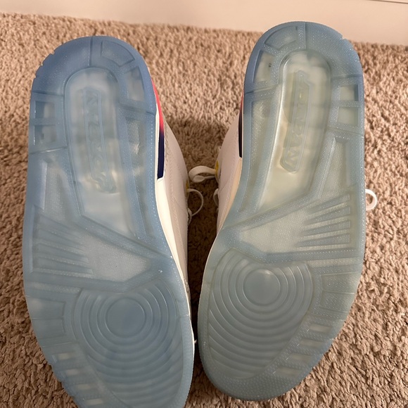 Jordan 3 j balvin Medellin sunset size 8 men - Picture 7 of 7